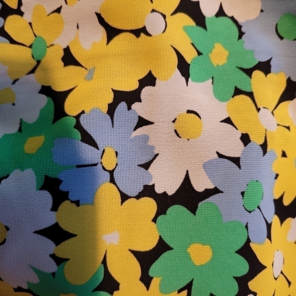𝅺LOFT Skirt - Picture 4 of 7